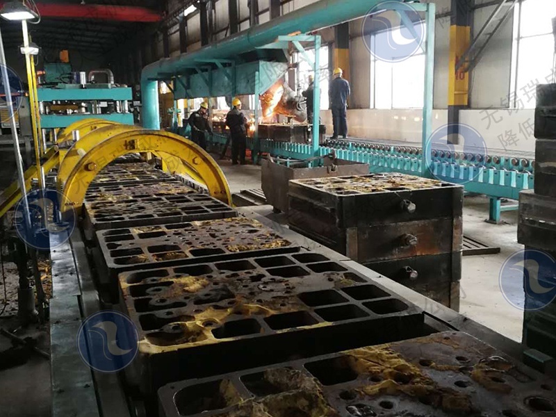 自動(dòng)化鐵模覆砂生產(chǎn)線